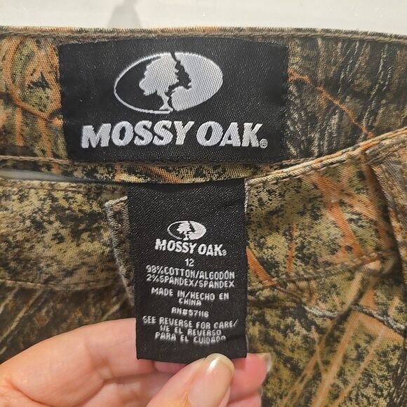 Mossy Oak Brush Camo Pants Womens Size 12 Flare Hunting Woods Outdoors Work - Picture 3 of 5